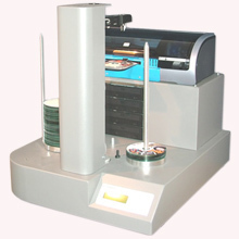 CopyDisc 4 Puma robot - duplicator robot puma inkjet printer cd dvd branders dupliceren printen recordables